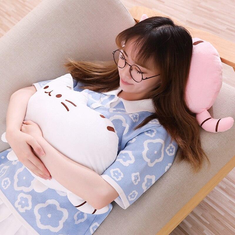 Charming Kitty Cuddle Pillow - A Delight for Cat Lovers