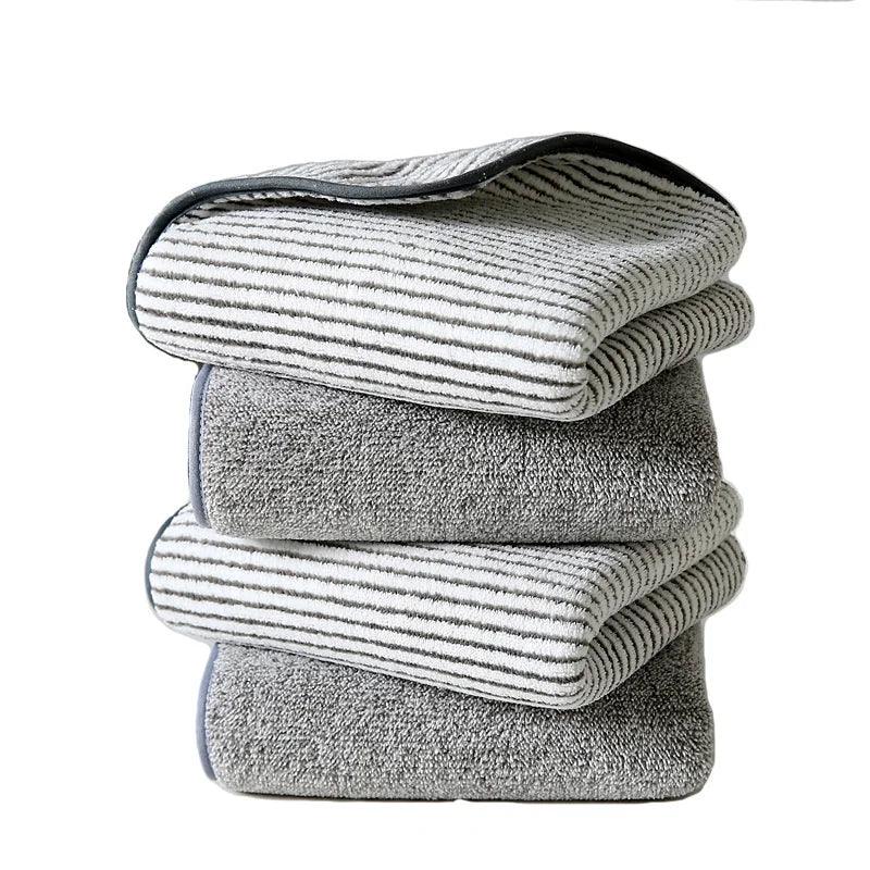 Plush Bamboo Charcoal Coral Velvet Bath Towels - Ultra-Soft, Quick-Drying Microfiber Sets for Adult Relaxation and Home Use