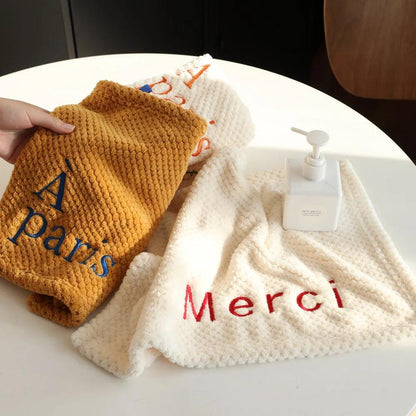 Elegant Embroidered Cotton Hand Towel Set for Quick-Drying - Ideal for Kitchen and Bathrooms