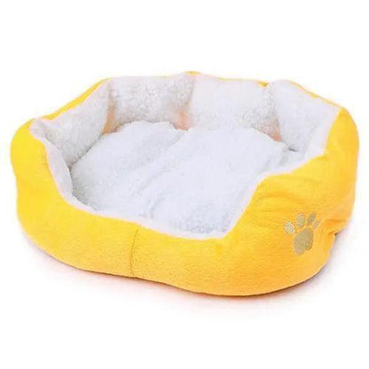 Ultimate Comfort Faux Fur Pet Bed with Raised Rim